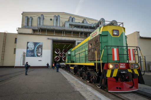 Expedition 71 Soyuz Rollout