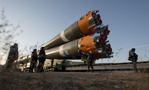 Expedition 71 Soyuz Rollout