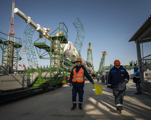 Expedition 71 Soyuz Rollout