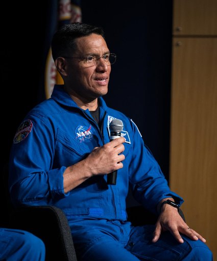 NASA Employee Engagement Event with Crew of Expedition 69
