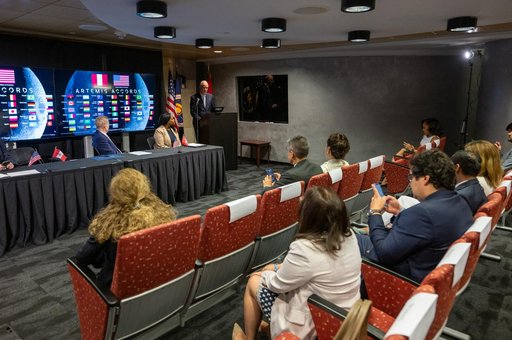 Peru Artemis Accords Signing