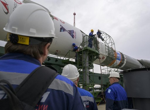 Expedition 72 Soyuz Rollout