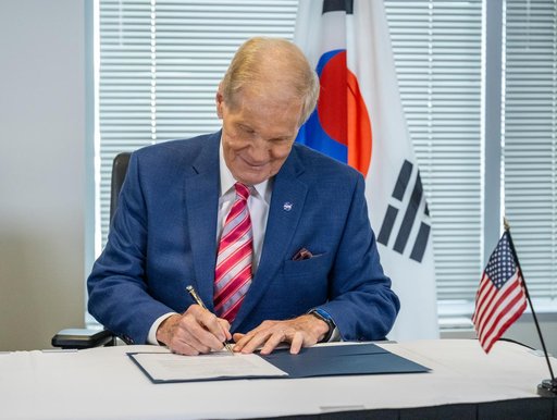 Bilateral Meeting and Joint Statement signing with Korea AeroSpa