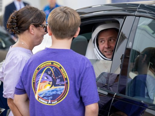 NASA’s SpaceX Crew-9 Crew Walkout