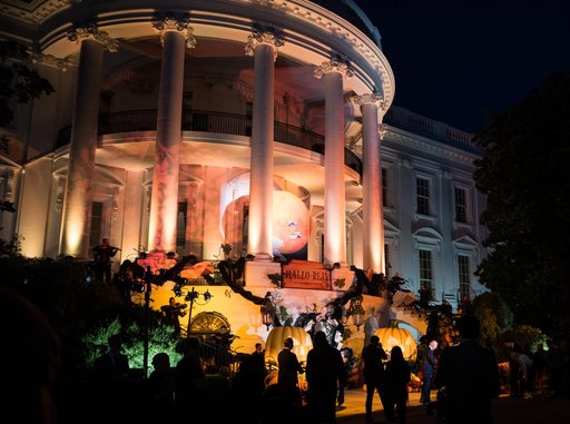 White House Hallo-READ Event