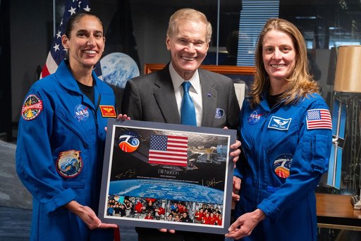 Expediton 70 Astronauts Meet with Agency Leadership