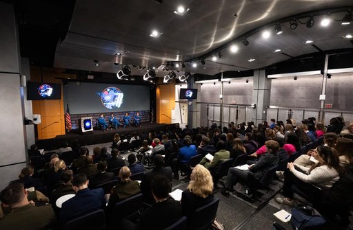 Expedition 71 Astronauts Speak with U.S. Senate Youth Program