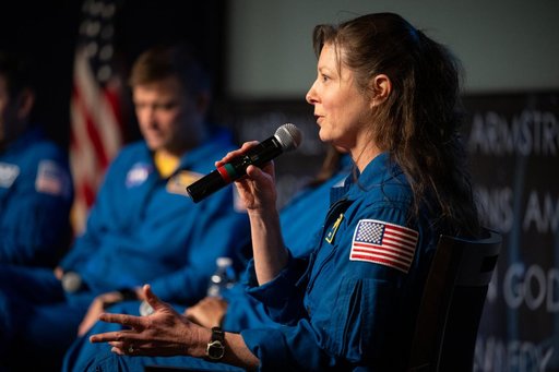 Expedition 71 Astronauts Speak with U.S. Senate Youth Program