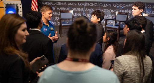 Expedition 71 Astronauts Speak with U.S. Senate Youth Program
