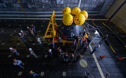 NASA Artemis Underway Recovery Test 12