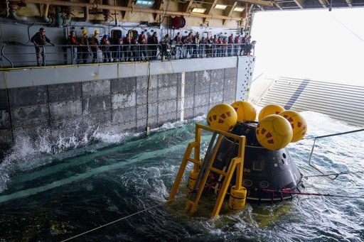 NASA Artemis Underway Recovery Test 12