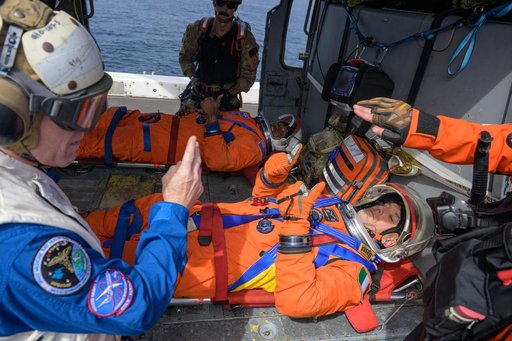 NASA Artemis Underway Recovery Test 12