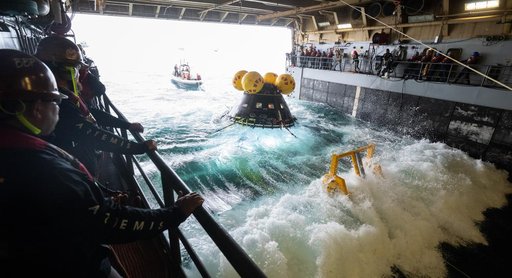 NASA Artemis Underway Recovery Test 12