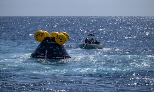 NASA Artemis Underway Recovery Test 12