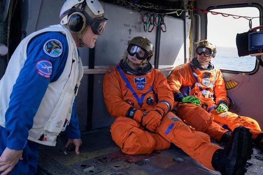 NASA Artemis Underway Recovery Test 12