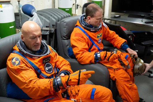 NASA Artemis Underway Recovery Test 12