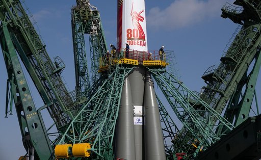 Expedition 73 Soyuz Rollout