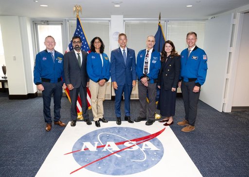 Expedition 72 NASA Astronauts with Agency Leadership
