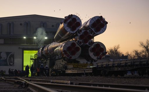 Expedition 74 Soyuz Rollout