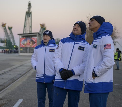 Expedition 74 Soyuz Rollout
