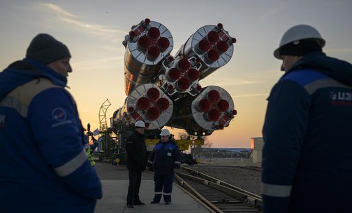 Expedition 74 Soyuz Rollout