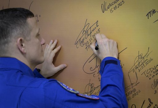 Expedition 74 Preflight