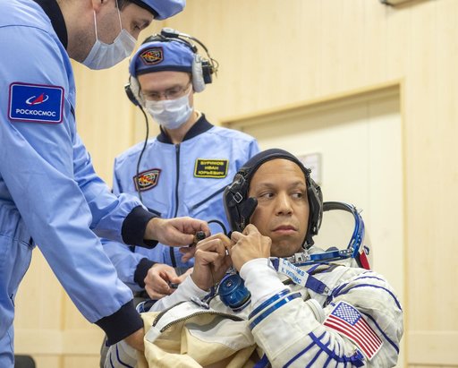 Expedition 74 Preflight