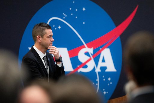 Administrator Isaacman Visits Langley