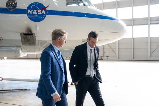 Administrator Isaacman Visits Langley