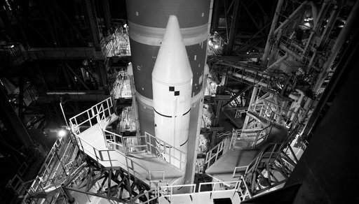 Artemis II Rollout
