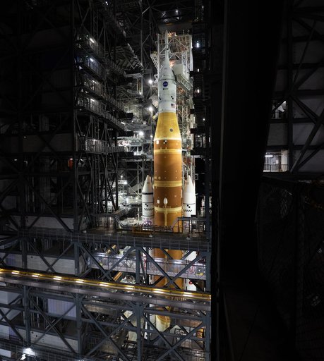 Artemis II Rollout