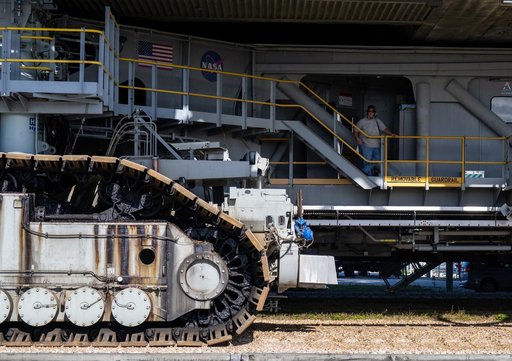 Artemis II Rollout