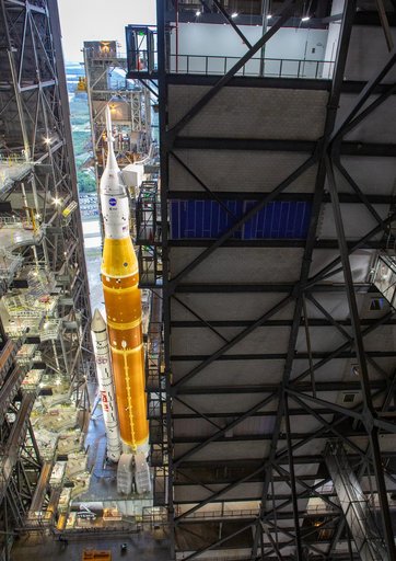 Artemis II Rollout