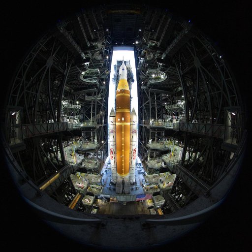 Artemis II Rollout