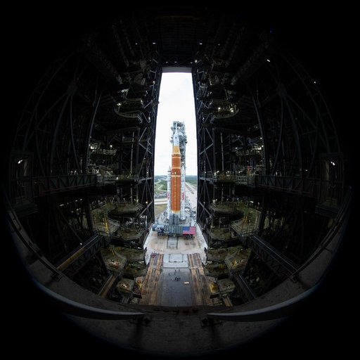Artemis II Rollout