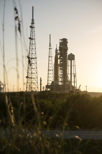 Artemis II Rollout