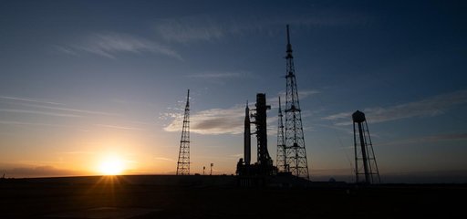 Artemis II Rollout