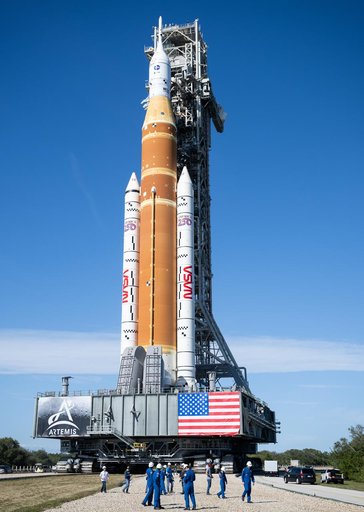 Artemis II Rollout