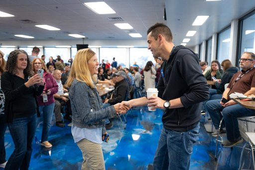 Administrator Isaacman Visits Kennedy