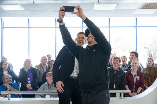 Administrator Isaacman Visits Ames