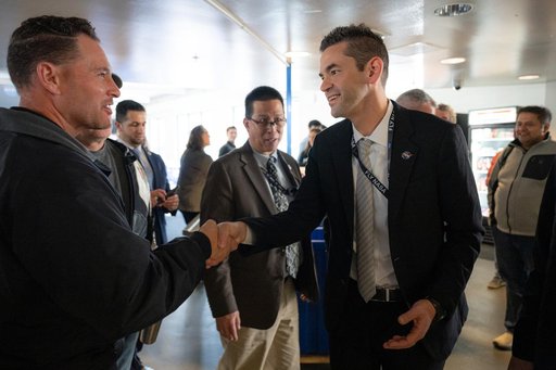 Administrator Isaacman Visits Ames