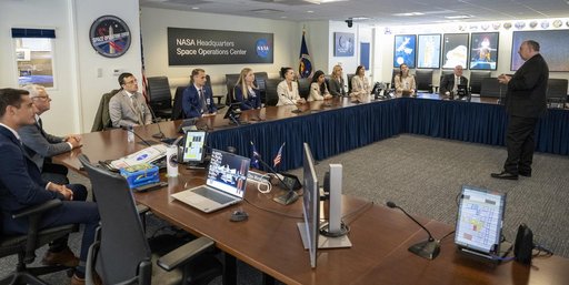 Embry‑Riddle students visit NASA HQ