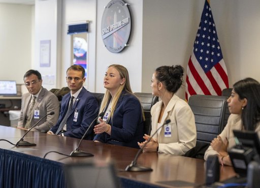Embry‑Riddle students visit NASA HQ
