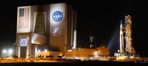 Artemis II Rollout