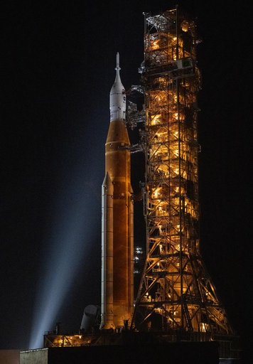Artemis II Rollout