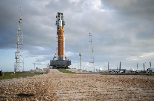 Artemis II Rollout