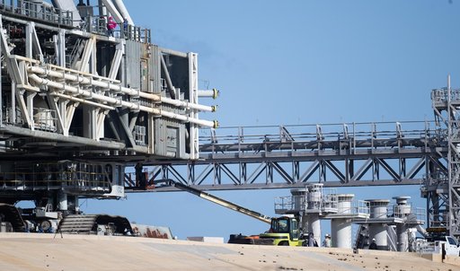 Artemis II Rollout