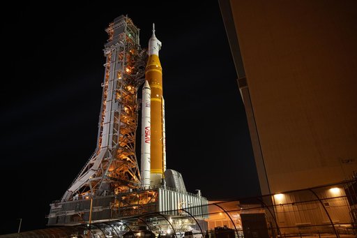 Artemis II Rollout