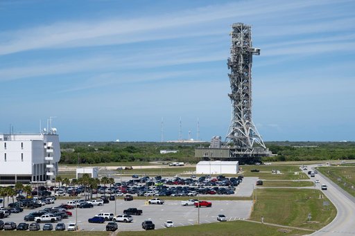 Mobile Launcher 1 Returns to Vehicle Assembly Building