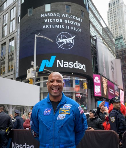 NASA Artemis II Crew Rings Nasdaq Closing Bell